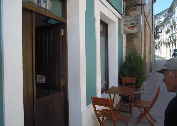Albergue: Albergue O Durmiñento